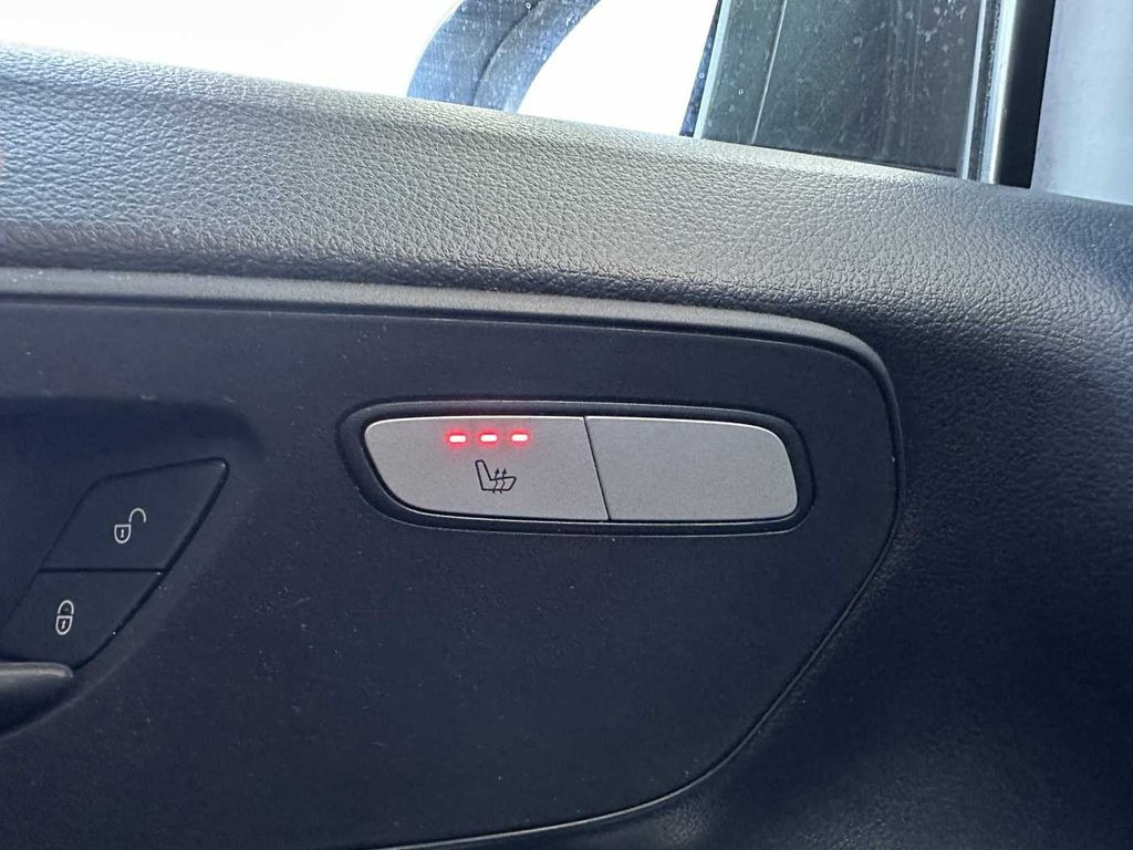 小型巴士, 小型客车 Mercedes-Benz Vito 116 CDI Mixto 9G Klima Kamera SHZ Audio40：图15