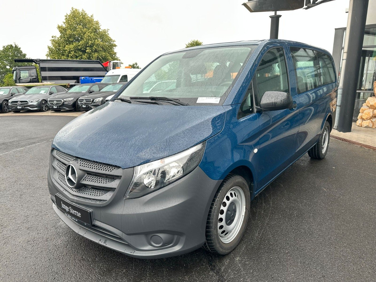 Mercedes-Benz Vito 119 CDI Tourer 3200 Klima AHK Tempomat - 小型客车:图3 Mercedes-Benz Vito 119 CDI Tourer 3200 Klima AHK Tempomat - 小型客车:图3