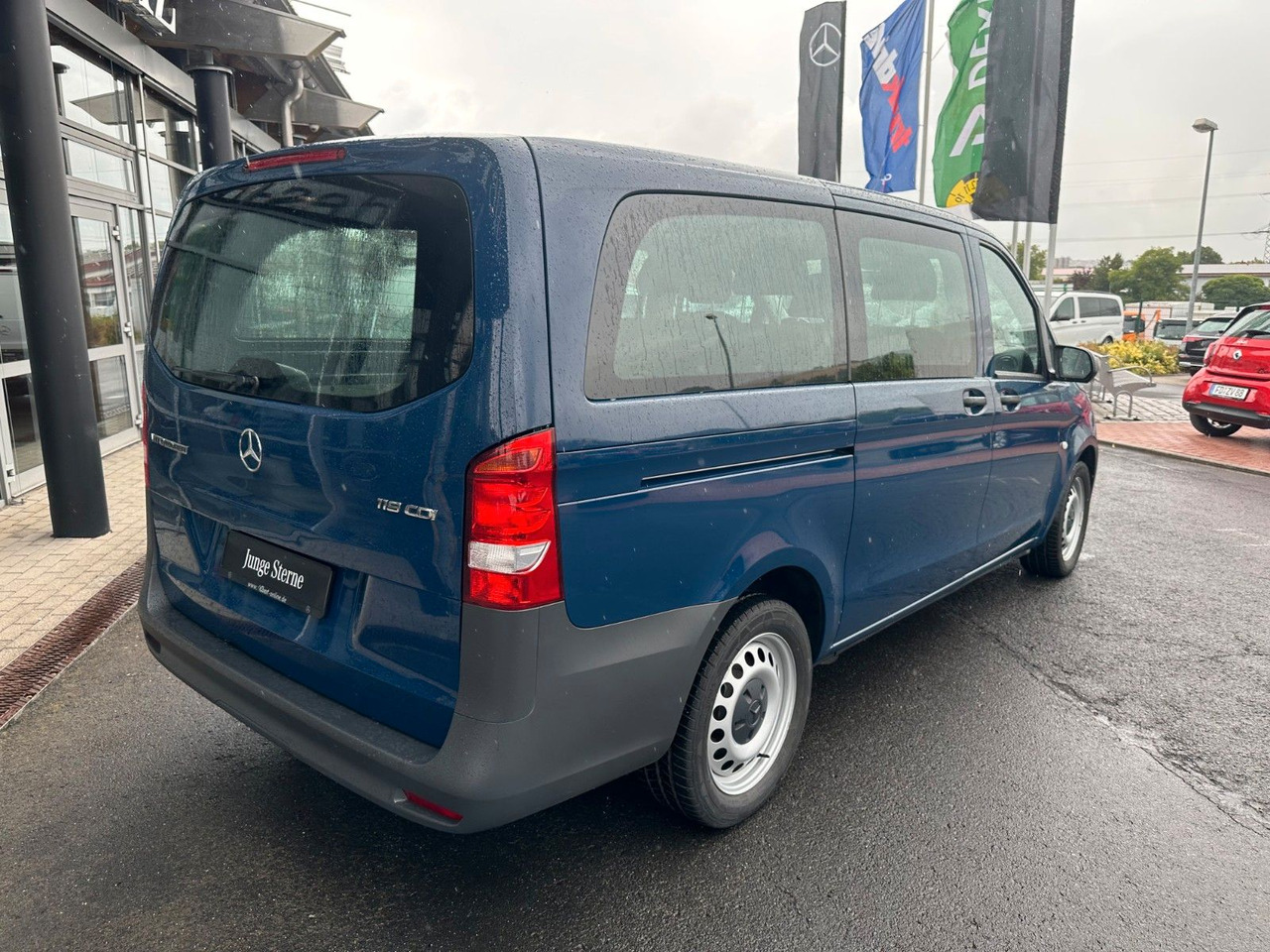 Mercedes-Benz Vito 119 CDI Tourer 3200 Klima AHK Tempomat - 小型客车:图4 Mercedes-Benz Vito 119 CDI Tourer 3200 Klima AHK Tempomat - 小型客车:图4