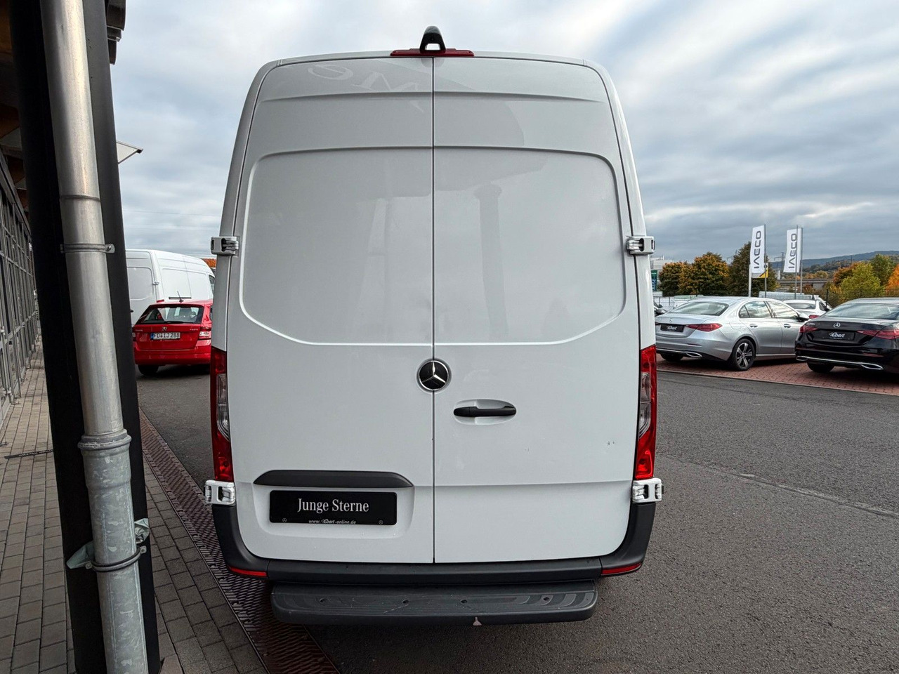 Mercedes-Benz eSprinter 312 Klima SHZ Kamera - 无侧窗厢式货车, 电动小型货车:图5 Mercedes-Benz eSprinter 312 Klima SHZ Kamera - 无侧窗厢式货车, 电动小型货车:图5