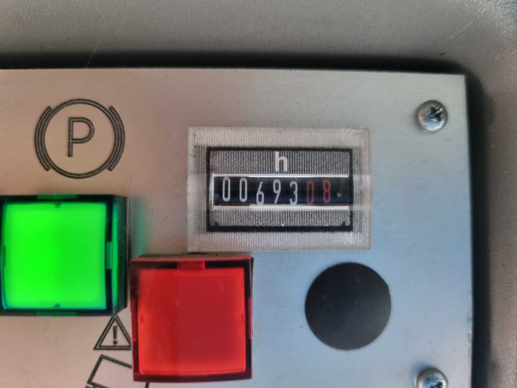 车载空中平台, 小型货车 Renault Master 2.3 dCi / France Elevateur 121FT, 12m Renault Master 2.3 dCi / France Elevateur 121FT, 12m：图9