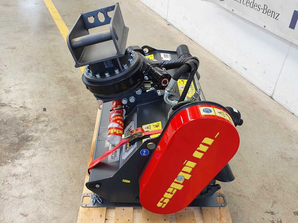 Seppi M. H3 105 /2-5to Mulcher Drehkranz lagernd Seppi M. H3 105 /2-5to Mulcher Drehkranz lagernd - 林业表土疏松机:图3 Seppi M. H3 105 /2-5to Mulcher Drehkranz lagernd Seppi M. H3 105 /2-5to Mulcher Drehkranz lagernd - 林业表土疏松机:图3