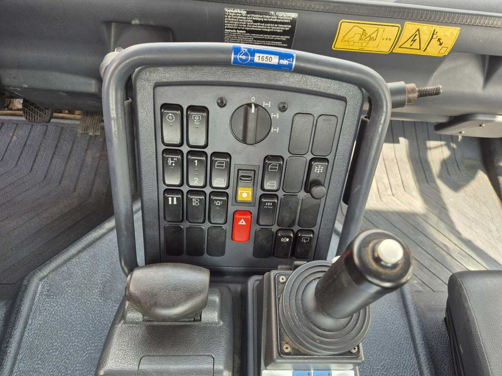 驾驶室底盘卡车 Unimog U 400 4x4 Fahrgestell Vario Pilot Zapfwelle LOF：图13