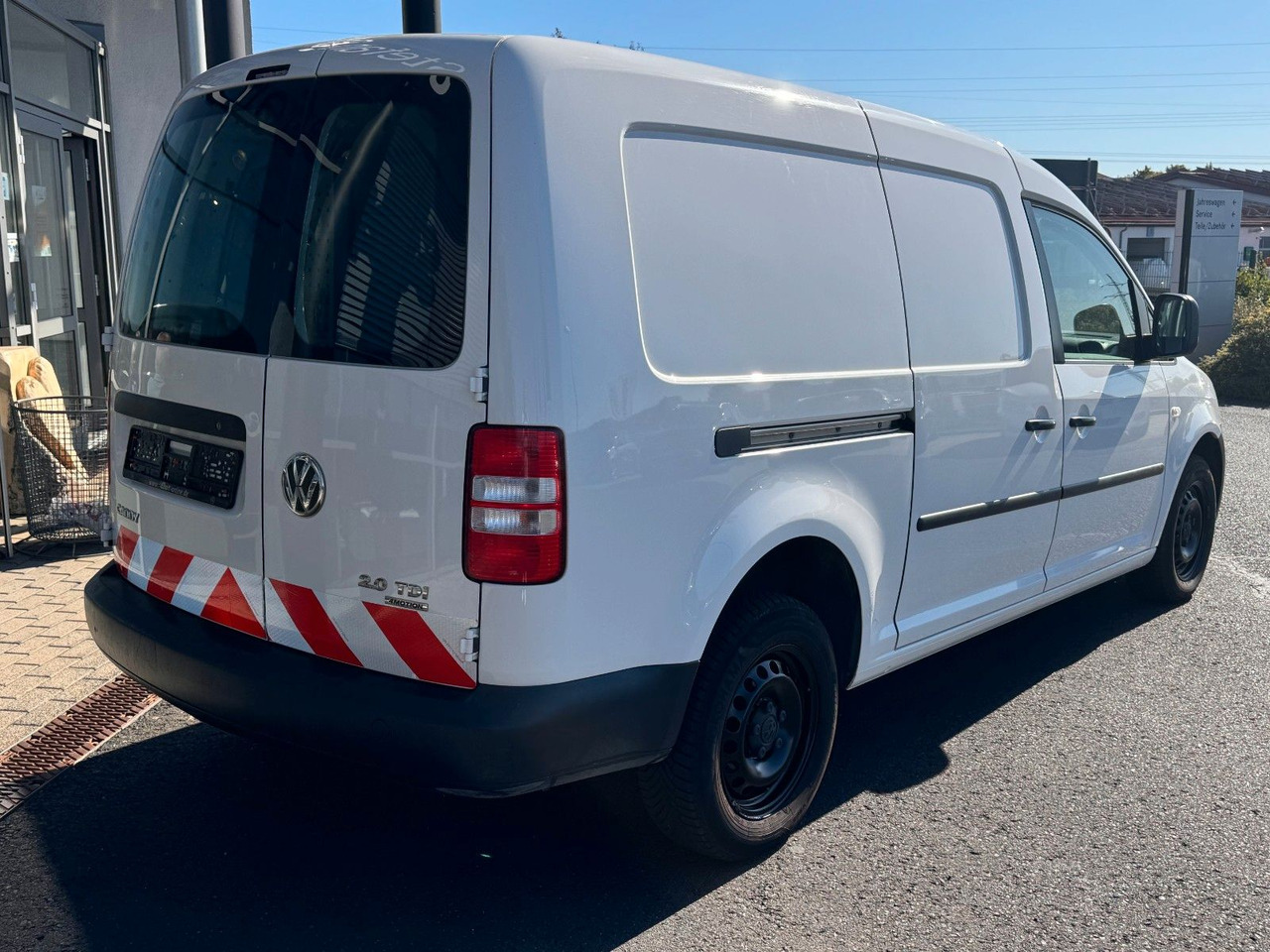 Volkswagen VW Caddy 2.0 TDI 4Motion Maxi Kasten Regal - 无侧窗厢式货车:图4 Volkswagen VW Caddy 2.0 TDI 4Motion Maxi Kasten Regal - 无侧窗厢式货车:图4