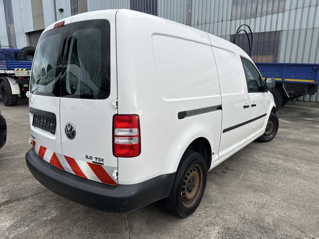 Volkswagen VW Caddy 2.0 TDI 4Motion Maxi Kasten Regal - 无侧窗厢式货车:图4 Volkswagen VW Caddy 2.0 TDI 4Motion Maxi Kasten Regal - 无侧窗厢式货车:图4