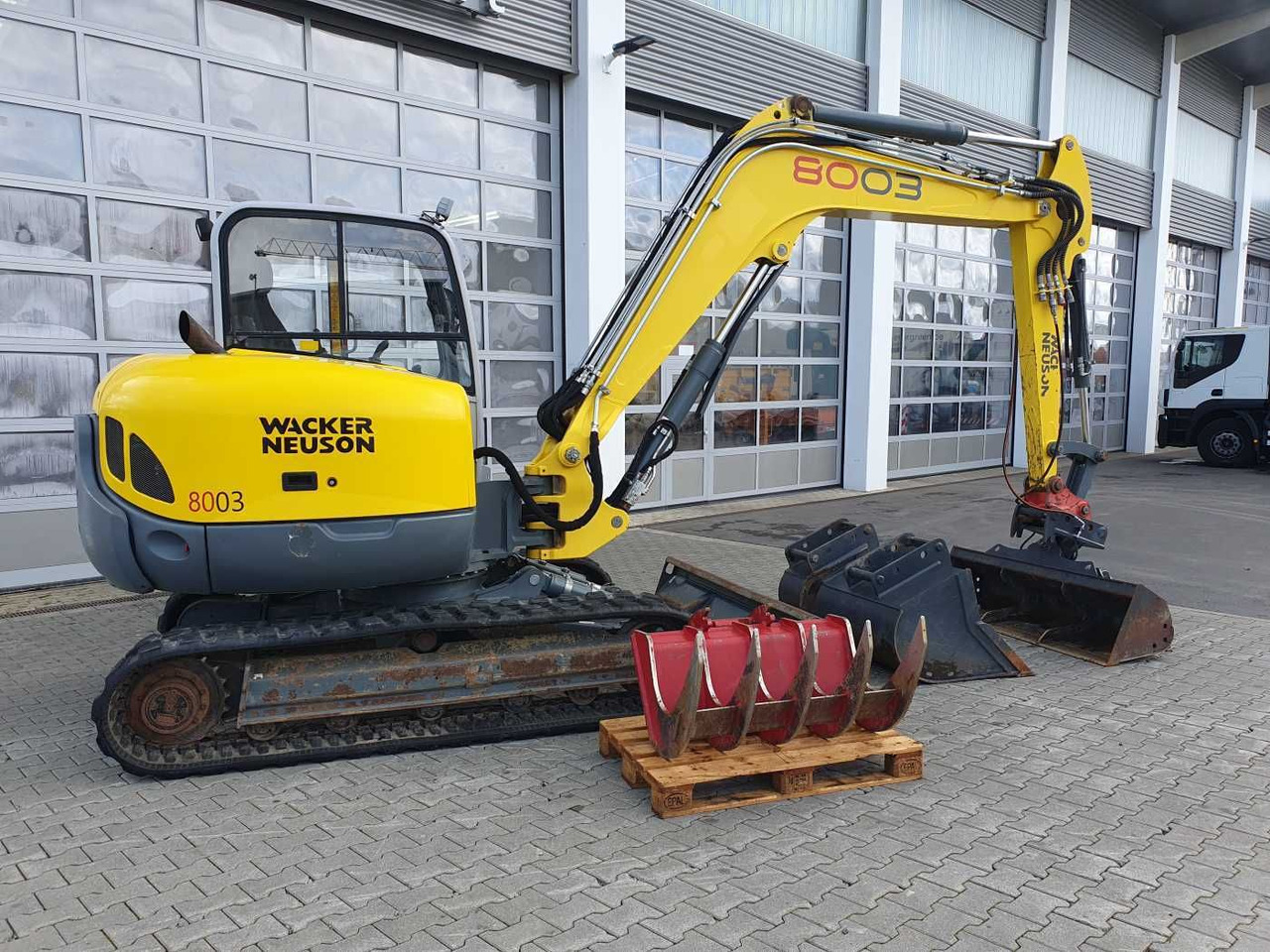 Wacker 8003 / MS08 / nur 4.035h / 2014 / Löffelpaket - 履带式挖掘机:图3 Wacker 8003 / MS08 / nur 4.035h / 2014 / Löffelpaket - 履带式挖掘机:图3