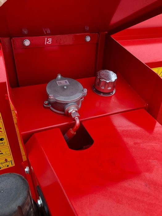 饲料搅拌车 Fimaks Horizontales Futtermischwagen FIMAKS FMHI 4/Feed w:图7 饲料搅拌车 Fimaks Horizontales Futtermischwagen FIMAKS FMHI 4/Feed w:图7