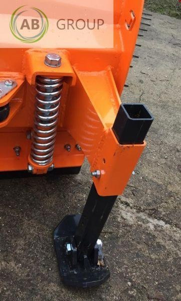 Inter-Tech hydraulic snow plough PSSHV-02, 2.1 m - 推雪板 适用于 农业机械:图3 Inter-Tech hydraulic snow plough PSSHV-02, 2.1 m - 推雪板 适用于 农业机械:图3
