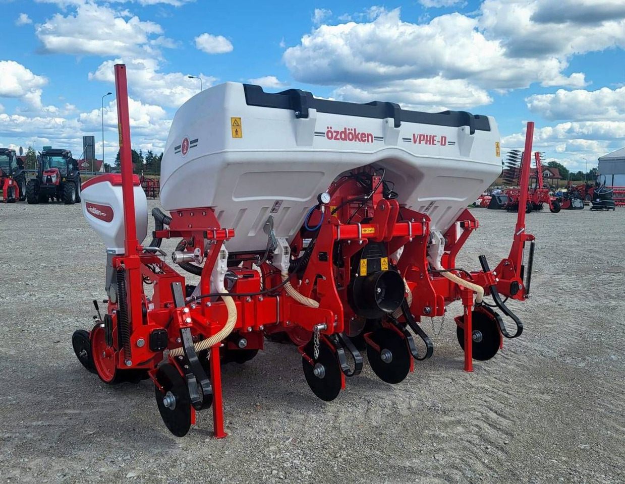 Ozdoken pneumatic precision planter VPHE-DG4 - on stock - 精准播种机:图1 Ozdoken pneumatic precision planter VPHE-DG4 - on stock - 精准播种机:图1