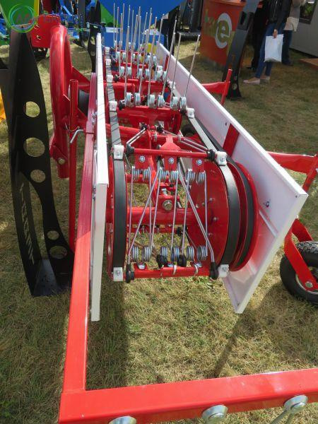Taret belt rake Z296 - 翻草机/ 搂草机:图5 Taret belt rake Z296 - 翻草机/ 搂草机:图5