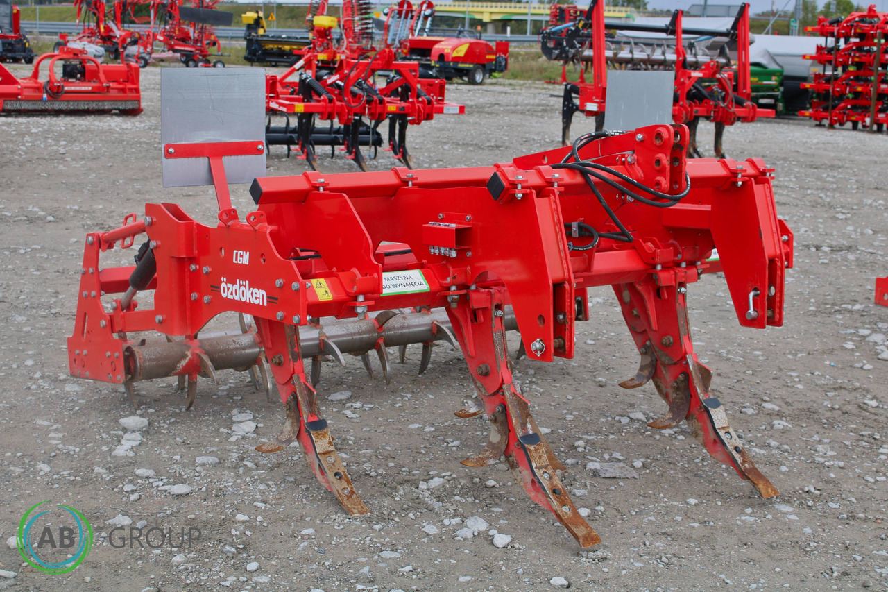 Toscano chisel plow IPST-5 - Demo sale - 深耕犁:图1 Toscano chisel plow IPST-5 - Demo sale - 深耕犁:图1