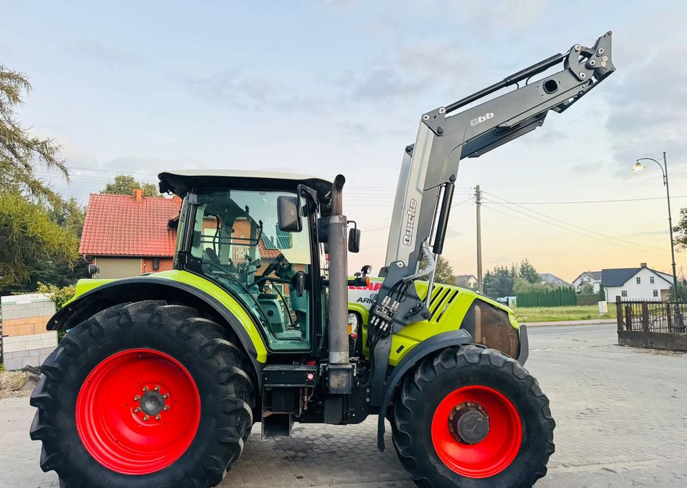 Claas ARION 620 - 拖拉机:图4 Claas ARION 620 - 拖拉机:图4