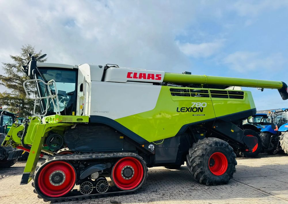 Claas Lexion 780 TT - 联合收割机:图1 Claas Lexion 780 TT - 联合收割机:图1