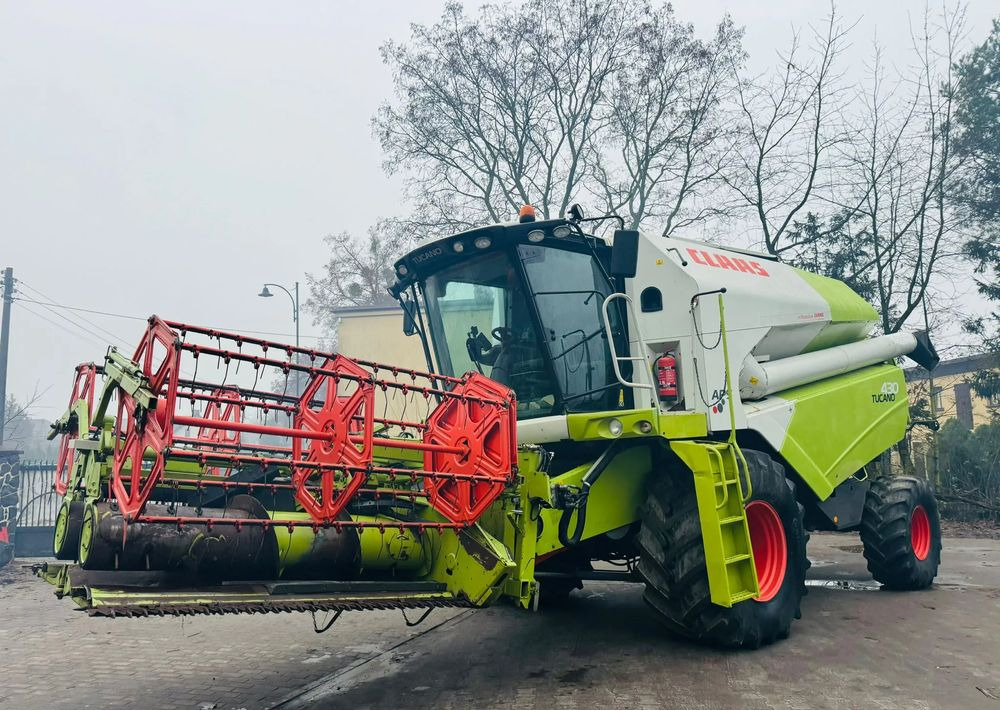Claas TUCANO 430 APS - 联合收割机:图2 Claas TUCANO 430 APS - 联合收割机:图2