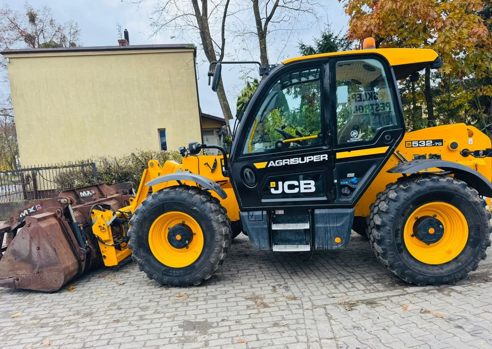 JCB 532-70 AGRI SUPER - 伸缩臂叉装车:图2 JCB 532-70 AGRI SUPER - 伸缩臂叉装车:图2