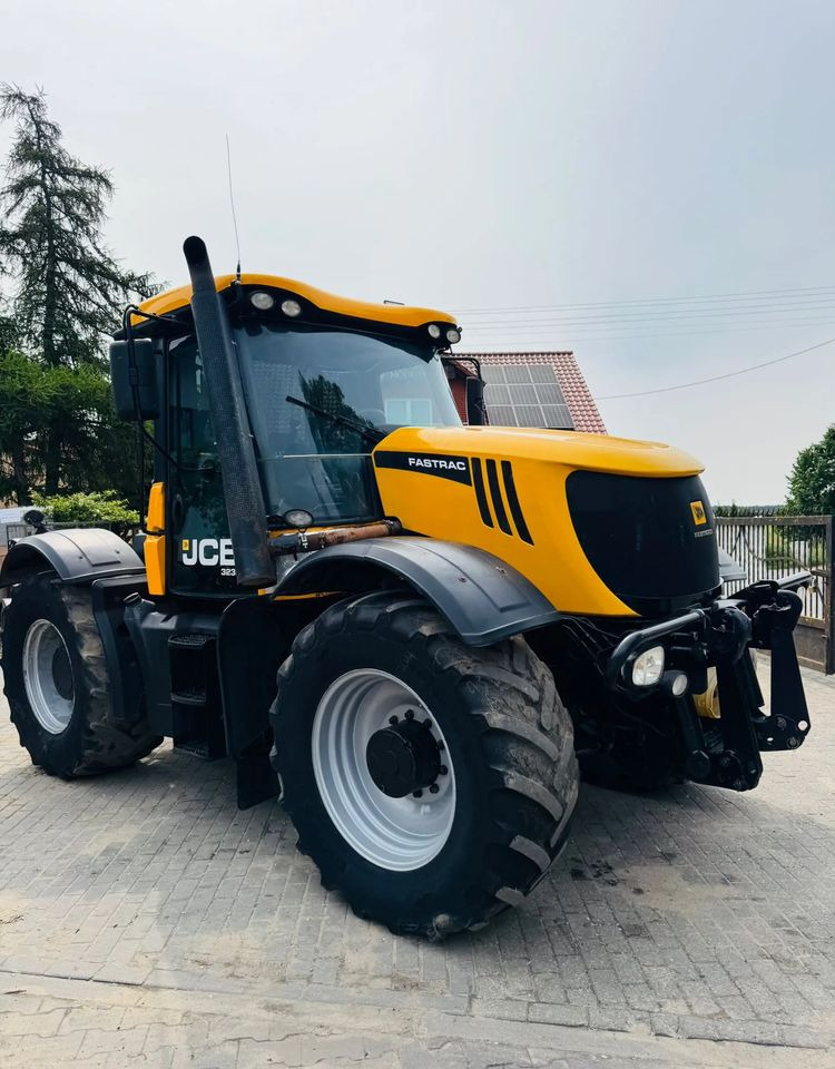 JCB FASTRAC 3230 - 拖拉机:图4 JCB FASTRAC 3230 - 拖拉机:图4