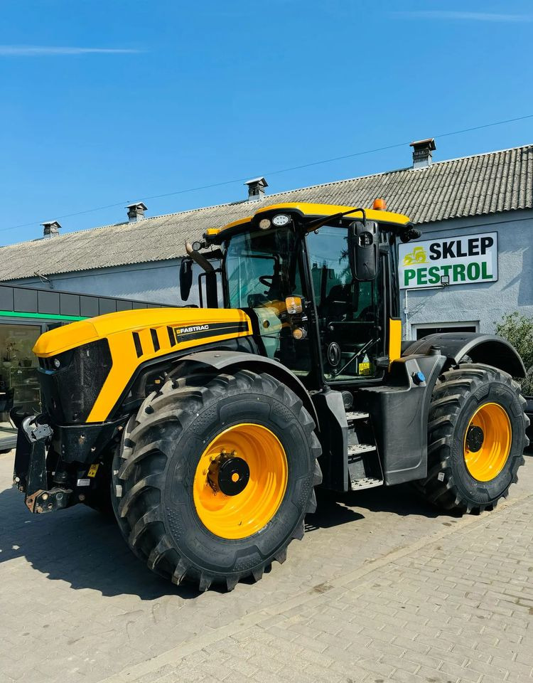 JCB Fastrac 4220 - 拖拉机:图2 JCB Fastrac 4220 - 拖拉机:图2