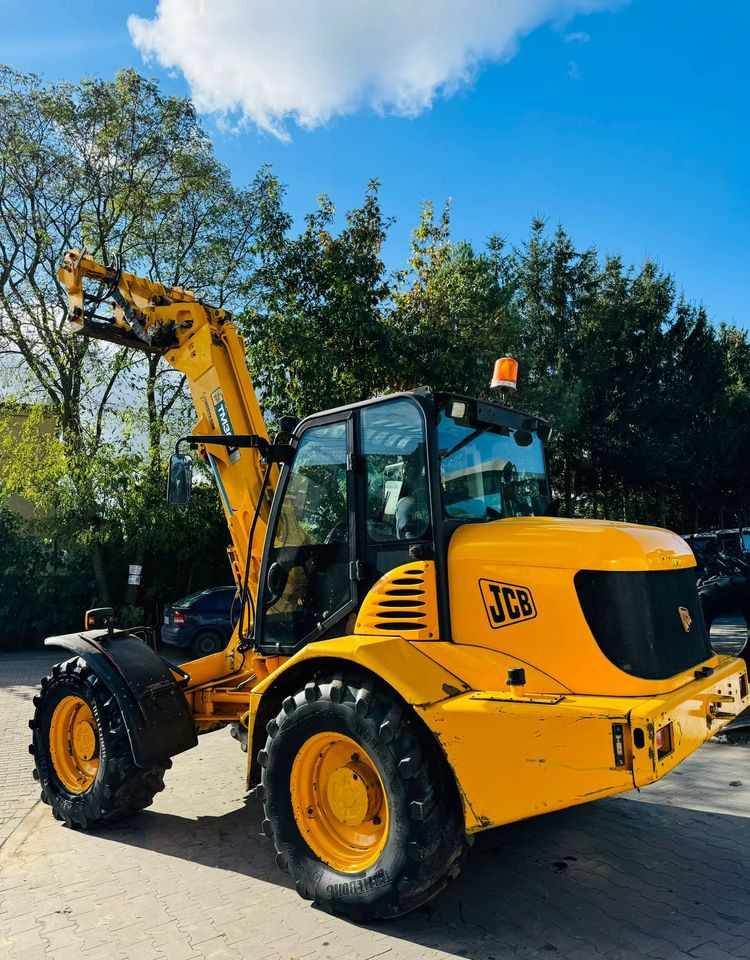 JCB TM300 - 伸缩臂轮式装载机:图5 JCB TM300 - 伸缩臂轮式装载机:图5