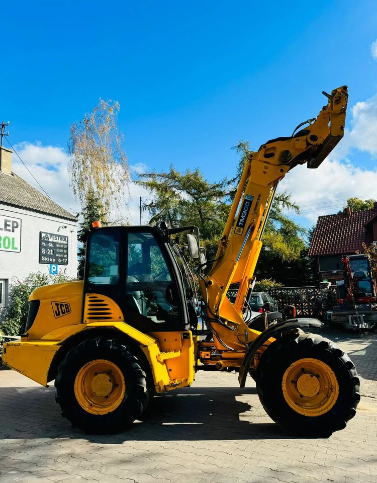 JCB TM300 - 伸缩臂轮式装载机:图2 JCB TM300 - 伸缩臂轮式装载机:图2