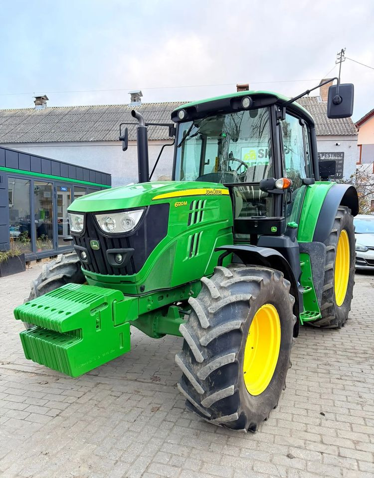 John Deere 6120M - 拖拉机:图5 John Deere 6120M - 拖拉机:图5