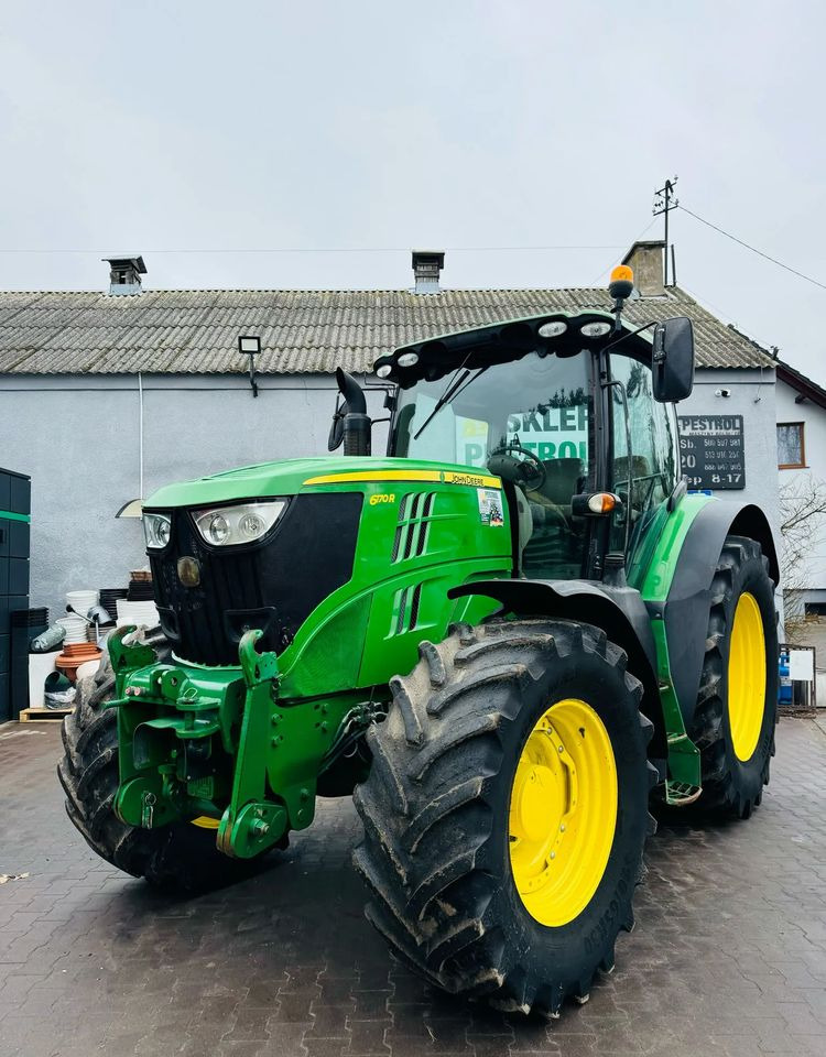 John Deere 6170R - 拖拉机:图2 John Deere 6170R - 拖拉机:图2