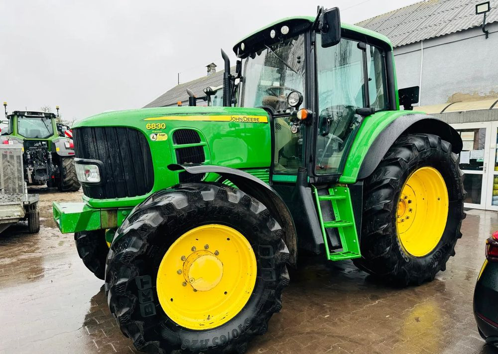 John Deere 6830 PREMIUM - 拖拉机:图1 John Deere 6830 PREMIUM - 拖拉机:图1