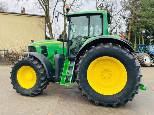 John Deere 7430 PREMIUM - 拖拉机:图2 John Deere 7430 PREMIUM - 拖拉机:图2