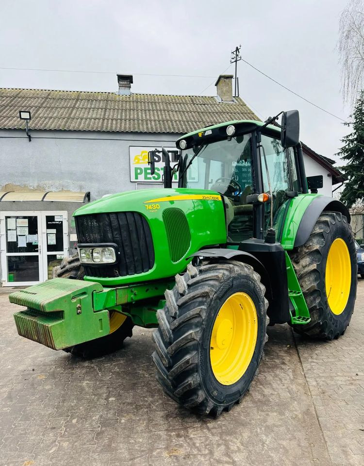 John Deere 7430 Premium - 拖拉机:图2 John Deere 7430 Premium - 拖拉机:图2