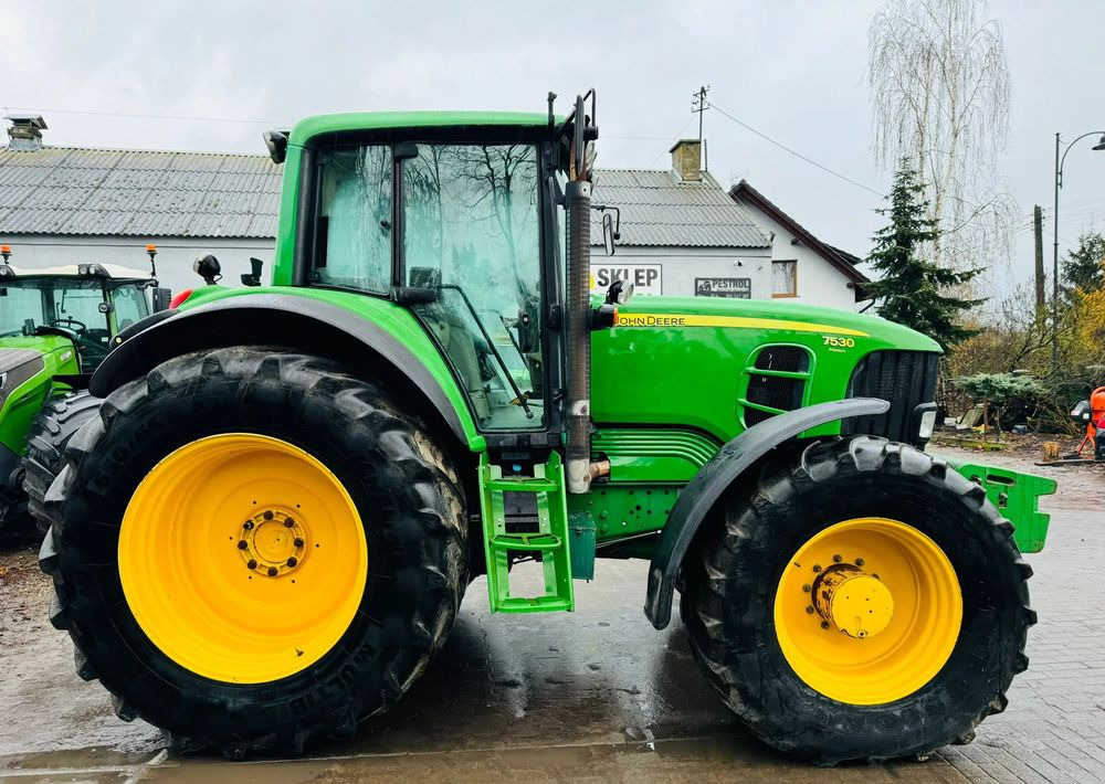 John Deere 7530 PREMIUM - 拖拉机:图1 John Deere 7530 PREMIUM - 拖拉机:图1