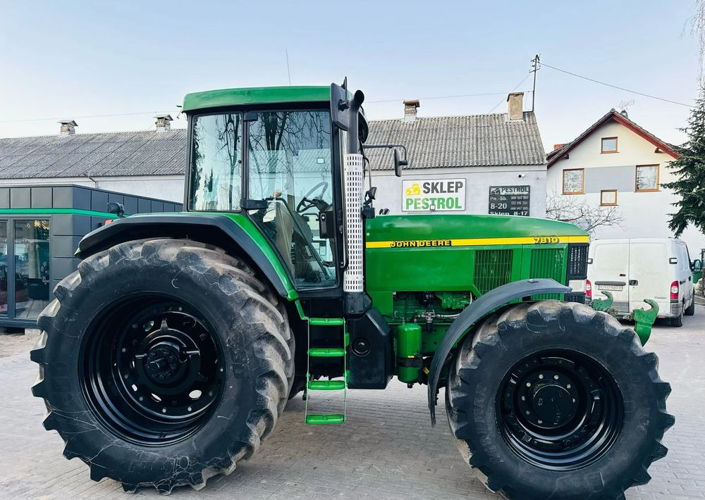 John Deere 7810 - 拖拉机:图4 John Deere 7810 - 拖拉机:图4