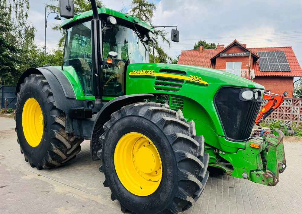 John Deere 7920 - 拖拉机:图2 John Deere 7920 - 拖拉机:图2
