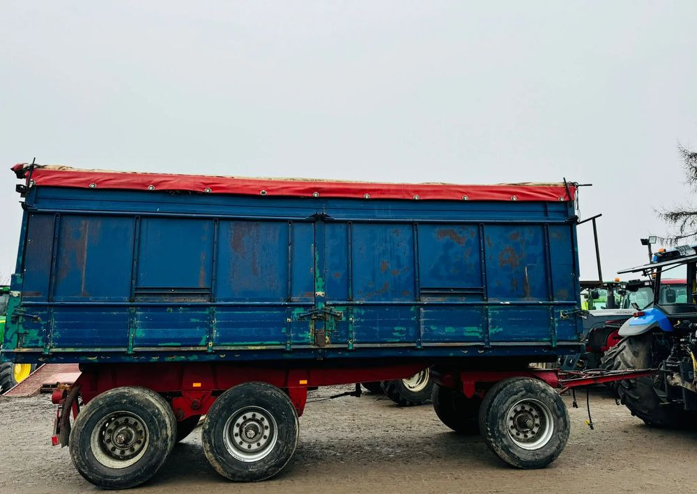 Lindner KMH16 - 农场拖车:图2 Lindner KMH16 - 农场拖车:图2