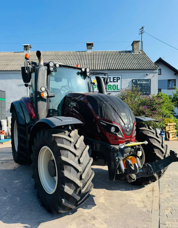 Valtra T174 Versu - 拖拉机:图4 Valtra T174 Versu - 拖拉机:图4