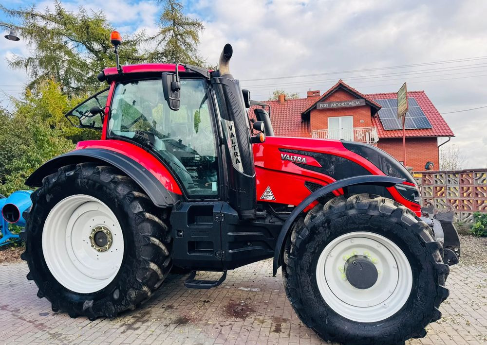 Valtra T194 Versu Twin Trac - 拖拉机:图3 Valtra T194 Versu Twin Trac - 拖拉机:图3