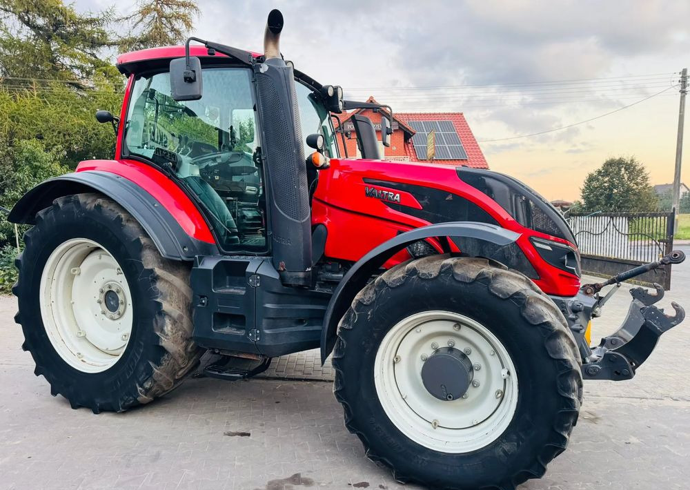 Valtra T214 ACTIVE - 拖拉机:图4 Valtra T214 ACTIVE - 拖拉机:图4