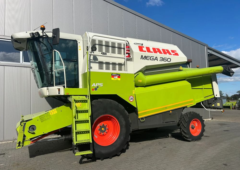 Claas Mega 360 - 联合收割机:图1 Claas Mega 360 - 联合收割机:图1