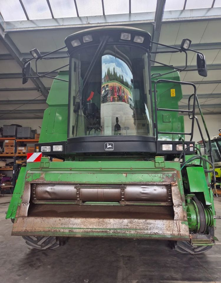 John Deere 2066 - 联合收割机:图2 John Deere 2066 - 联合收割机:图2
