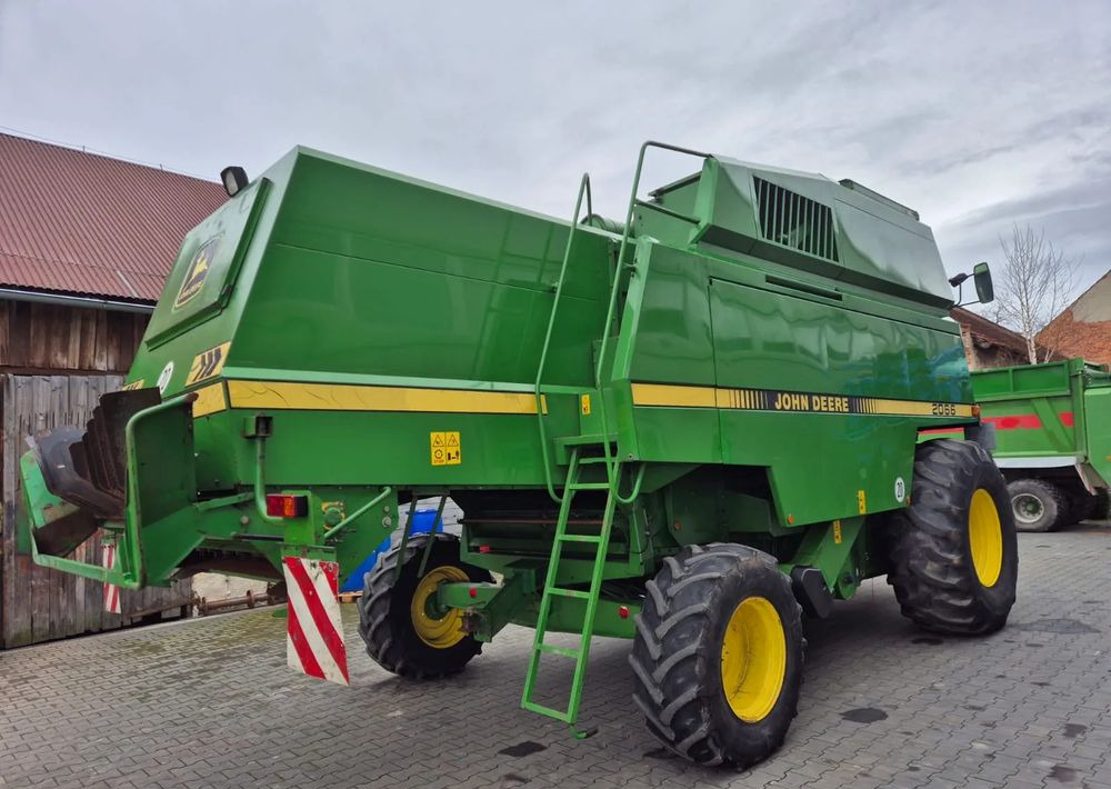 John Deere 2066 - 联合收割机:图3 John Deere 2066 - 联合收割机:图3