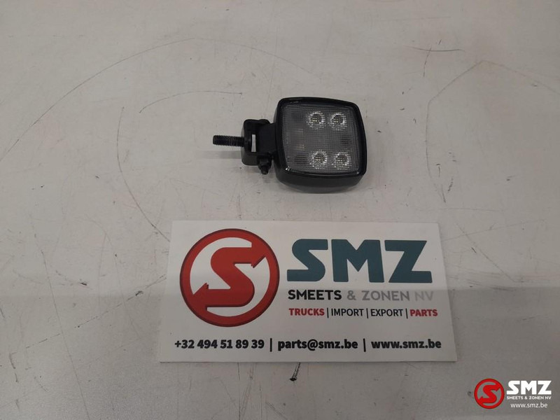 Caterpillar Lamp GP Flood Caterpillar - 灯光/ 照明 适用于 材料装卸设备:图2 Caterpillar Lamp GP Flood Caterpillar - 灯光/ 照明 适用于 材料装卸设备:图2