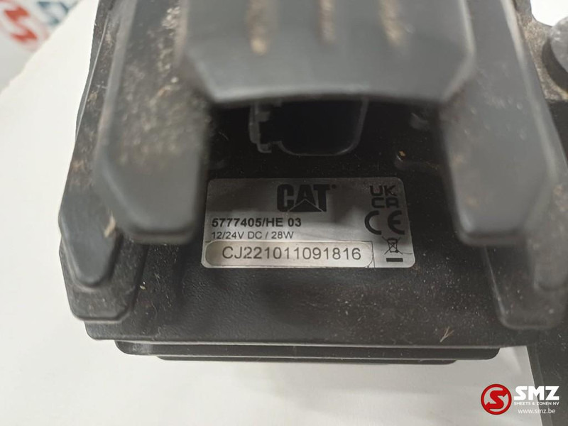 Caterpillar Lamp group Caterpillar - 灯光/ 照明 适用于 材料装卸设备:图4 Caterpillar Lamp group Caterpillar - 灯光/ 照明 适用于 材料装卸设备:图4