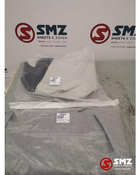 DAF Bekledingshoes matras DAF XF 105 - 驾驶室和内部 适用于 卡车:图1 DAF Bekledingshoes matras DAF XF 105 - 驾驶室和内部 适用于 卡车:图1