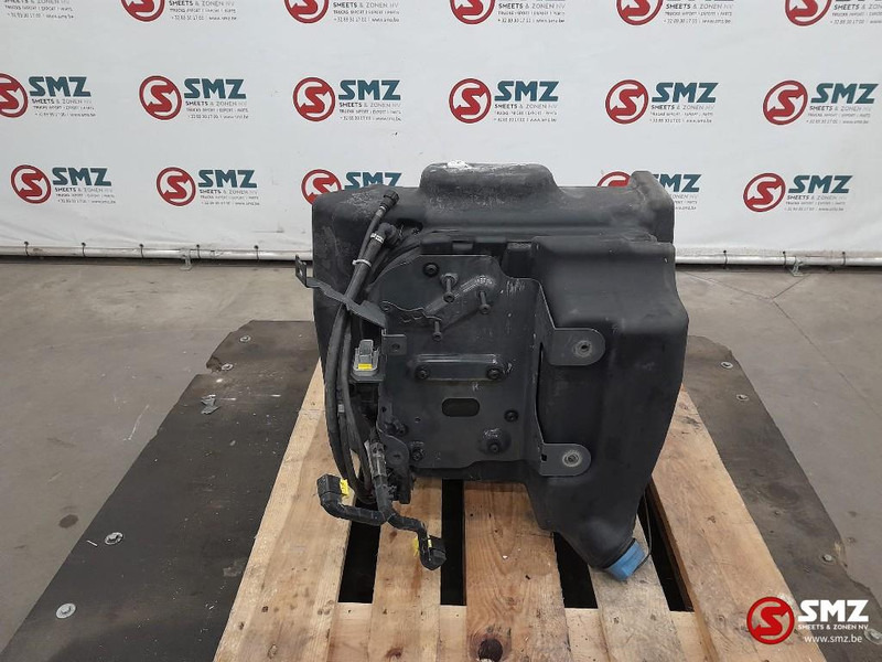 DAF Occ AdBluetank 90L DAF - 燃料系统 适用于 卡车:图3 DAF Occ AdBluetank 90L DAF - 燃料系统 适用于 卡车:图3