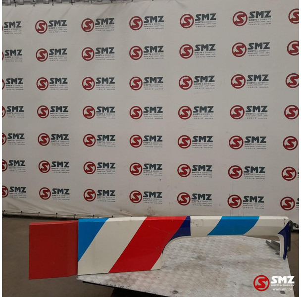 DAF Occ cabinespoiler rechts DAF - 空气动力/ 扰流板 适用于 卡车:图1 DAF Occ cabinespoiler rechts DAF - 空气动力/ 扰流板 适用于 卡车:图1