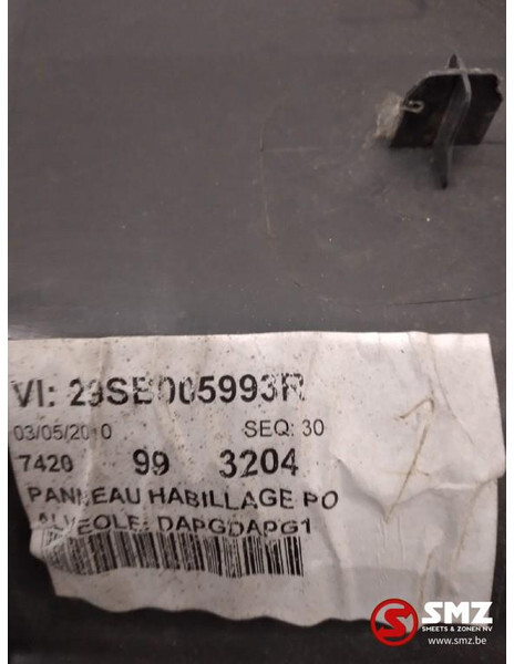 DAF Occ deurpaneel rechts DAF LF 1703751 5010609303 82 - 车门及其零件 适用于 卡车:图4 DAF Occ deurpaneel rechts DAF LF 1703751 5010609303 82 - 车门及其零件 适用于 卡车:图4