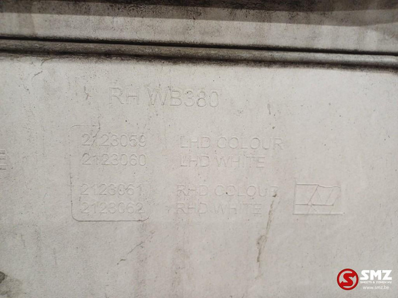 DAF Occ set side skirts L/R DAF - 框架/ 底盘 适用于 卡车:图4 DAF Occ set side skirts L/R DAF - 框架/ 底盘 适用于 卡车:图4