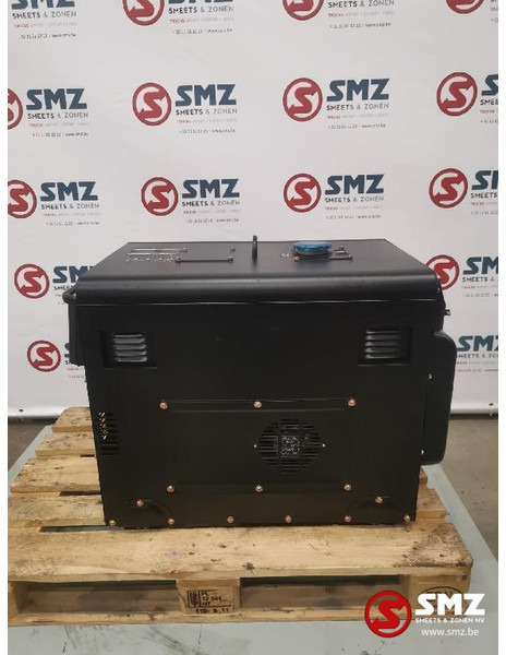 Hyundai Stroomgroep Hyundai HDG88 8KVA 14HP - 建筑机械:图3 Hyundai Stroomgroep Hyundai HDG88 8KVA 14HP - 建筑机械:图3