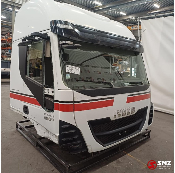 Iveco Occ cabine compleet Stralis Hi-Way Iveco - 驾驶室和内部 适用于 卡车:图1 Iveco Occ cabine compleet Stralis Hi-Way Iveco - 驾驶室和内部 适用于 卡车:图1