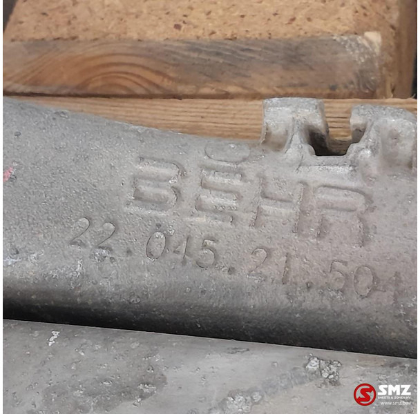 Iveco Occ radiator + intercooler Iveco - 散热器 适用于 卡车:图5 Iveco Occ radiator + intercooler Iveco - 散热器 适用于 卡车:图5