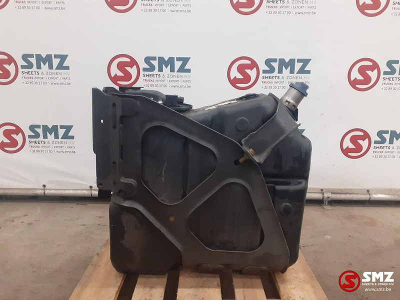 Mercedes-Benz Occ AdBluetank 75L Mercedes - 燃料系统 适用于 卡车:图3 Mercedes-Benz Occ AdBluetank 75L Mercedes - 燃料系统 适用于 卡车:图3
