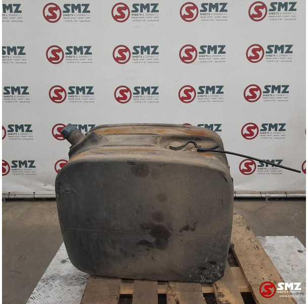 Mercedes-Benz Occ AdBluetank 95L Mercedes - 燃料系统 适用于 卡车:图4 Mercedes-Benz Occ AdBluetank 95L Mercedes - 燃料系统 适用于 卡车:图4